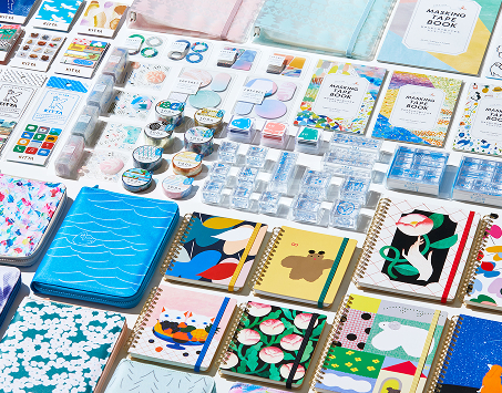 HITOTOKI開発担当 　ライフグッズ開発部 スタイル文具課 所属 M.M.