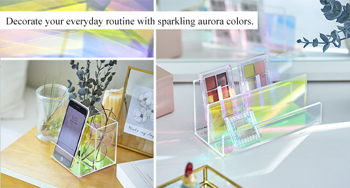 Decorate your everyday routine with sparkling aurora colors.