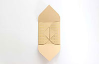 ラッピング_平なものを包む03